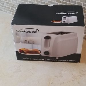 Brentwood  new toaster.